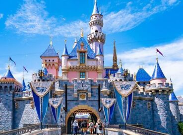 Paris & Disneyland Turu PGS İle 4 Gece Kurban Bayramı ve Yaz  (İ0079)